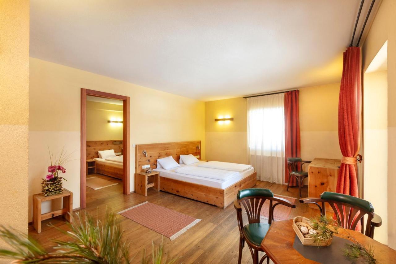 Alpenhof Hotel Зеефелд в Тирол Екстериор снимка